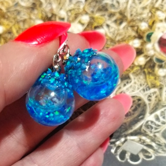 FLOATING OPALS MzMax Resin Designs Earrings - Picture 6 of 8